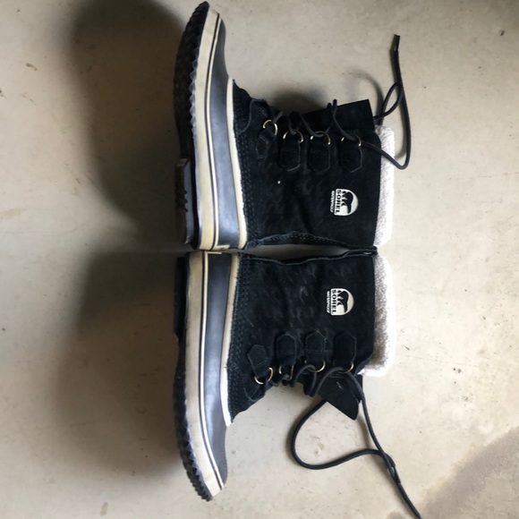 Ladies Sorel size 9 - Picture 2 of 4